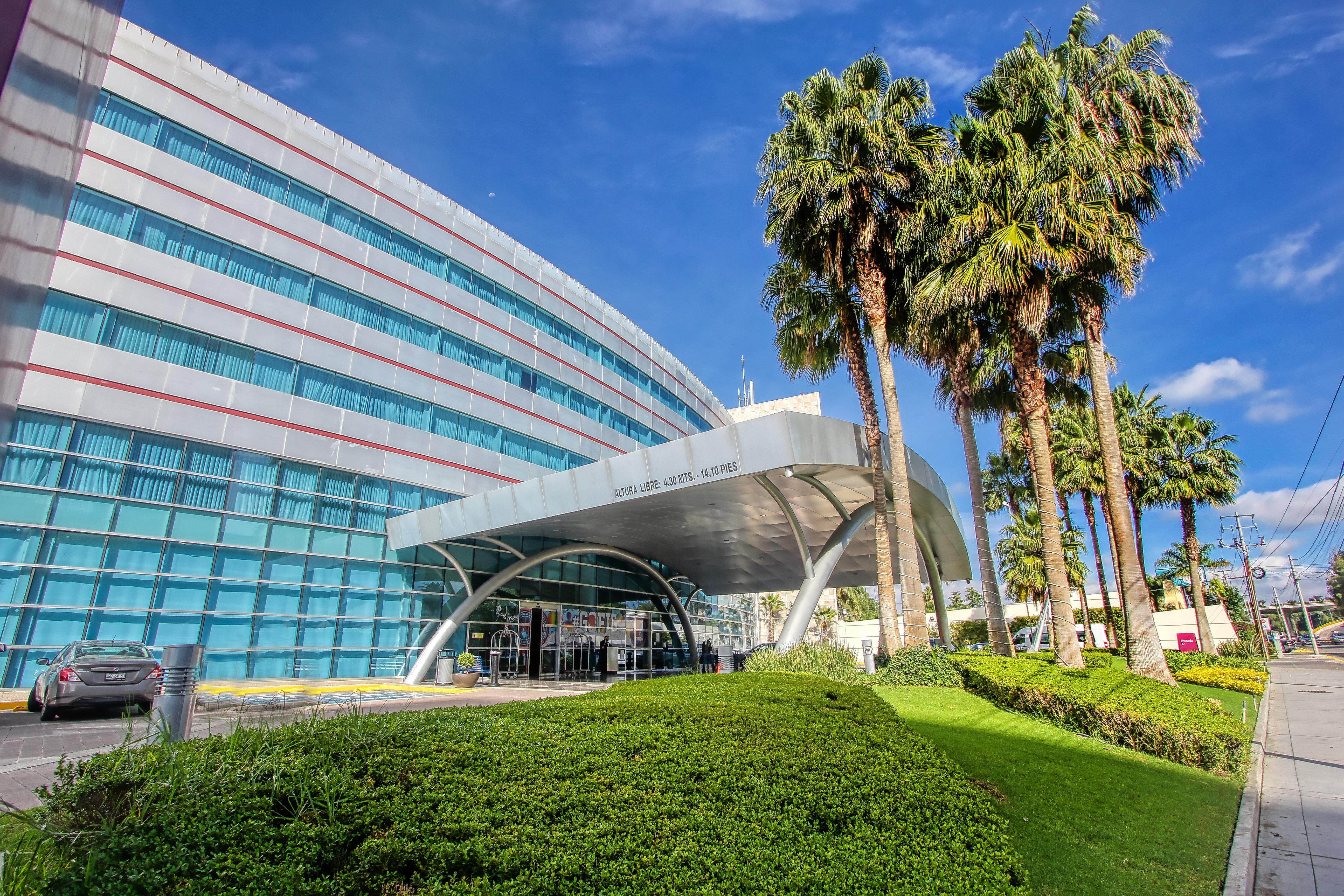Crowne Plaza Leon By Ihg Hotel Exterior photo